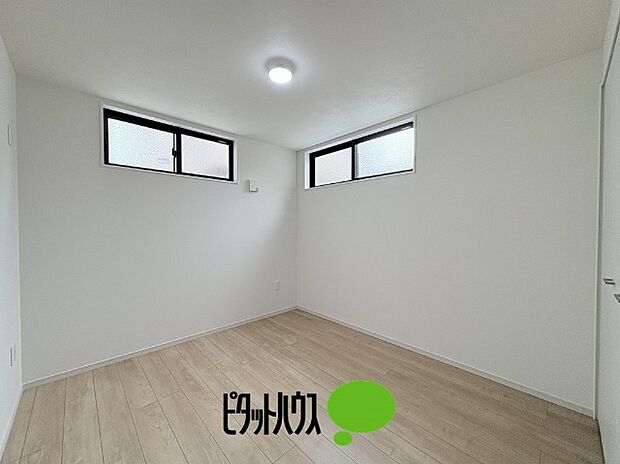 洋室5.2帖