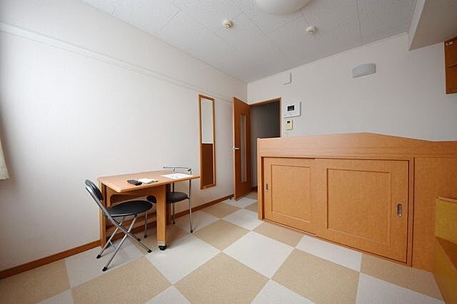室内