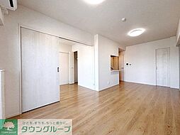 プライムガーデン赤塚 4階1SLDKのリビング/ダイニング