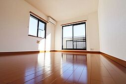 シャトル上井草 205 2階1Kのリビング/ダイニング