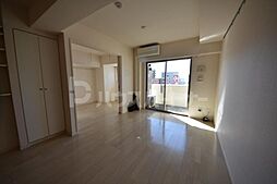 JR総武線 本八幡駅 徒歩5分の賃貸マンション 4階3LDKのリビング/ダイニング