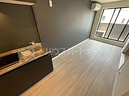 JR総武線 下総中山駅 徒歩13分の賃貸アパート 1階1DKのリビング/ダイニング