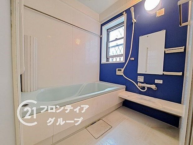 浴室暖房乾燥機付バスルーム