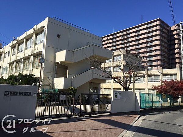 堺市立五箇荘中学校 徒歩24分。 1850m