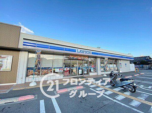 ローソン堺大野芝店 徒歩9分。 660m
