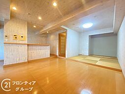 少女の赤い帽子泉北深井　中古マンション 2LDKのリビング/ダイニング