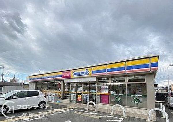 ミニストップ堺津久野町店 徒歩3分。 230m