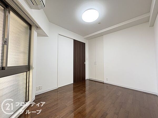 洋室を拡大表示