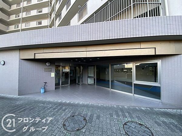 広々としたデザインで、開放感を感じさせます。