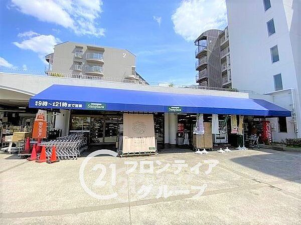 サンプラザ金岡店 徒歩15分。 1160m