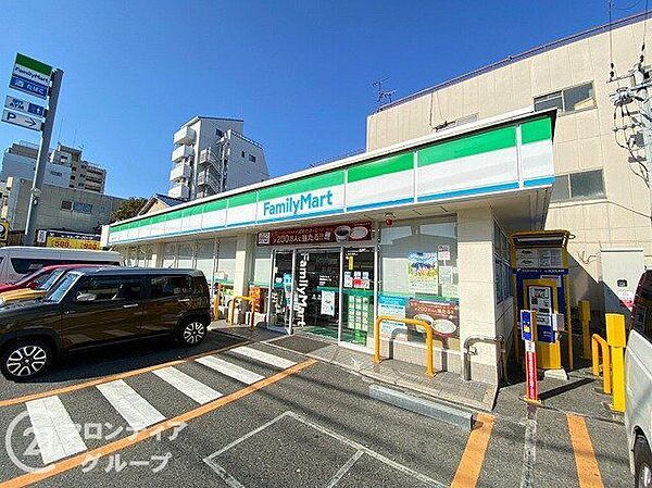 ファミリーマート堺櫛屋町東二丁店 徒歩4分。 260m