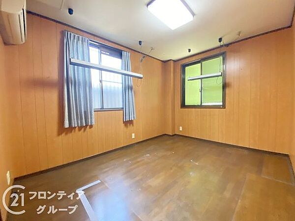 寝室