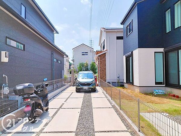 エリアの特性や周辺環境についての情報提供も行っています。物件だけでなく、地域の暮らしやすさも含めてご確認いただけます