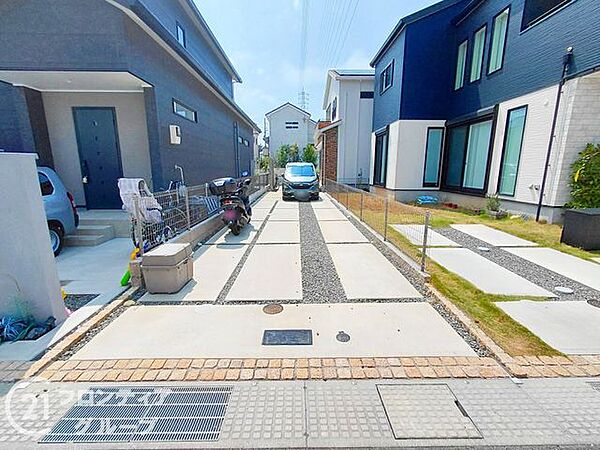 住まい探しで後悔しないためのポイントをスタッフがお伝えします。検討中の方もそうでない方も、まずは一度お話を聞かせてください