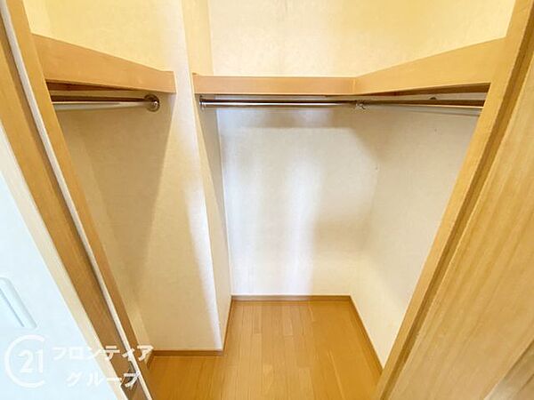 住まい選びは、価格や立地だけでなく、将来の暮らし方まで含めて考えることが大切です。今の段階で気になっていることを、まずスタッフに話してみてください