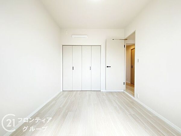 住まい選びは、価格や立地だけでなく、将来の暮らし方まで含めて考えることが大切です。今の段階で気になっていることを、まずスタッフに話してみてください
