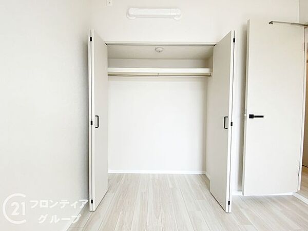 エリアの特性や周辺環境についての情報提供も行っています。物件だけでなく、地域の暮らしやすさも含めてご確認いただけます