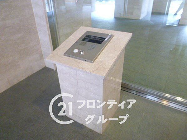 オートロック完備で、ご家族の暮らしにも嬉しい安心のセキュリティ