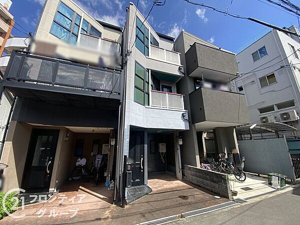 資金計画や住宅ローンのしくみなど、購入前に知っておきたいことをわかりやすくご説明しています。まずはお気軽にお問い合わせください