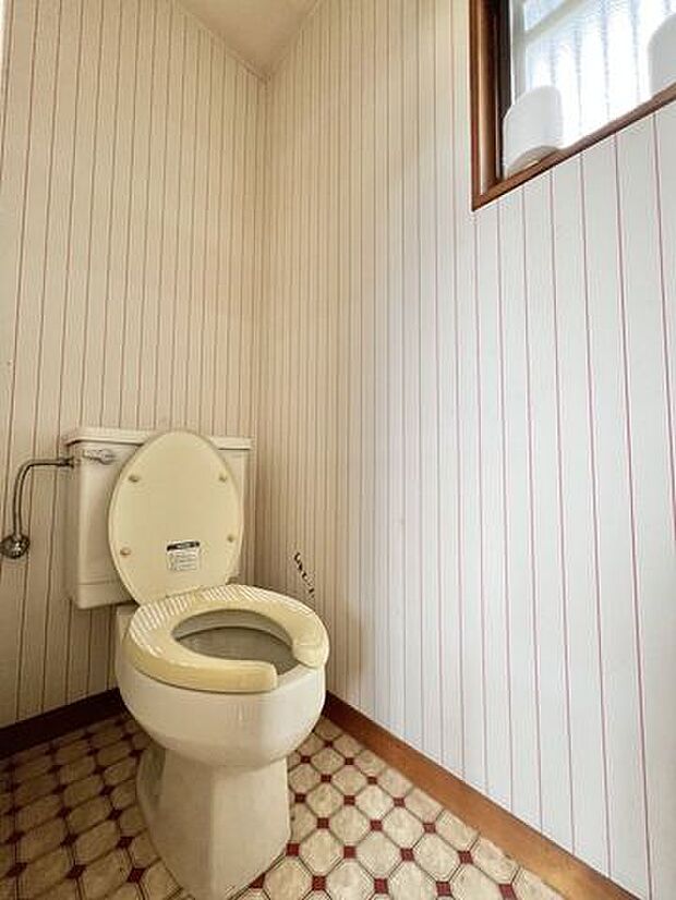 2階トイレも新品に変わります。