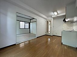 ルミエールクマダ 3階2DKのリビング/ダイニング