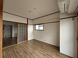 JR山陽本線 横川駅 徒歩3分の賃貸マンション 3階1DKのリビング/ダイニング