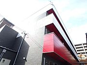 御幸橋駅より徒歩20分 築6年8ヶ月 3階建の賃貸物件