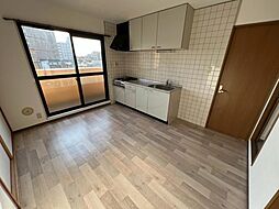 ルービンス観音2 3階3DKのリビング/ダイニング