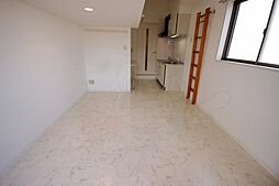 ファミーリエ昭和町 6階ワンルームのリビング/ダイニング