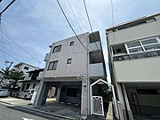 牛田駅より徒歩9分 築33年2ヶ月 3階建の賃貸物件