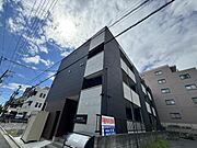 舟入南駅より徒歩7分 築2年6ヶ月 3階建の賃貸物件