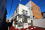 広電本社前駅より徒歩11分 築12年4ヶ月 2階建の賃貸物件