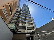 小網町駅より徒歩4分 築17年10ヶ月 15階建の賃貸物件