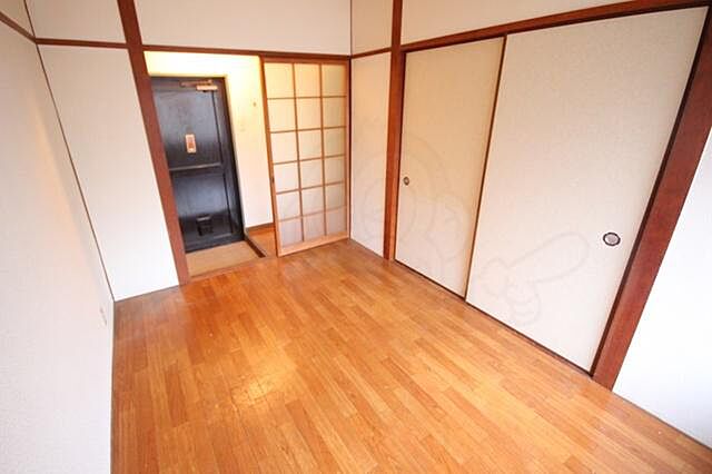 寝室