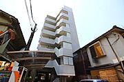 三滝駅より徒歩15分 2階 築35年の賃貸物件