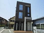 クリスタル クローバー 3階 築12年10ヶ月の賃貸物件