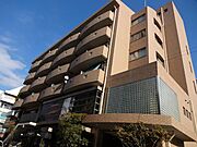 センターイン伊勢町 4階 築26年8ヶ月の賃貸物件