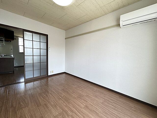寝室