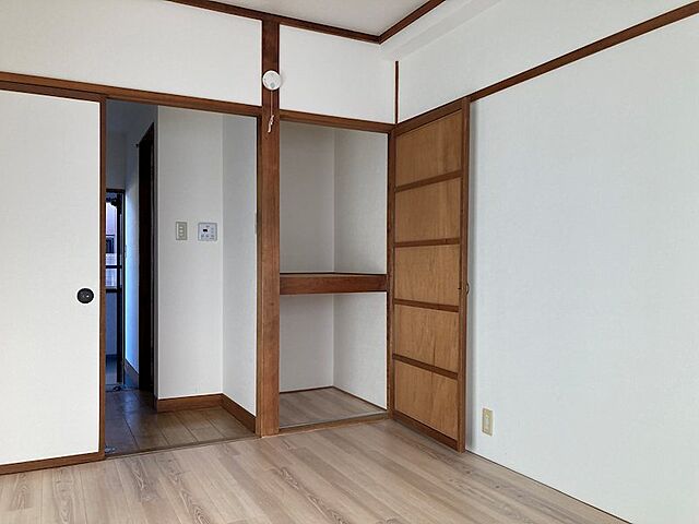 寝室