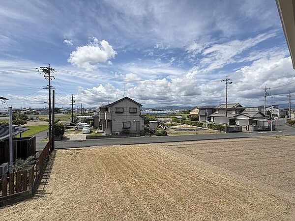 【View】眺望です。視界を遮る高い建物がないので開放的ですね♪