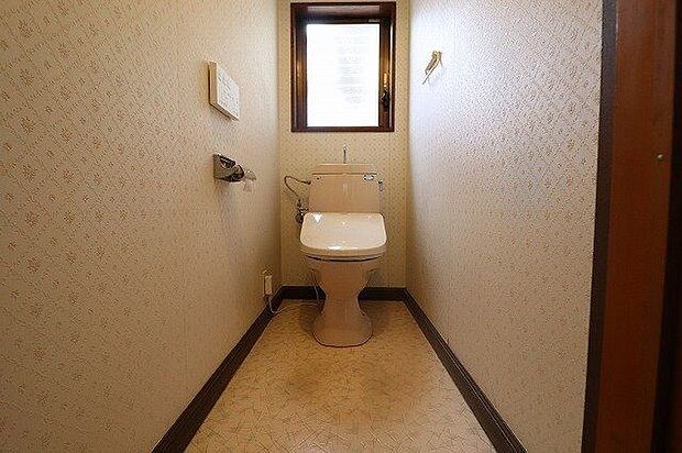 【toilet】1Fトイレ。ウォシュレットの便座は1年前に交換済です。