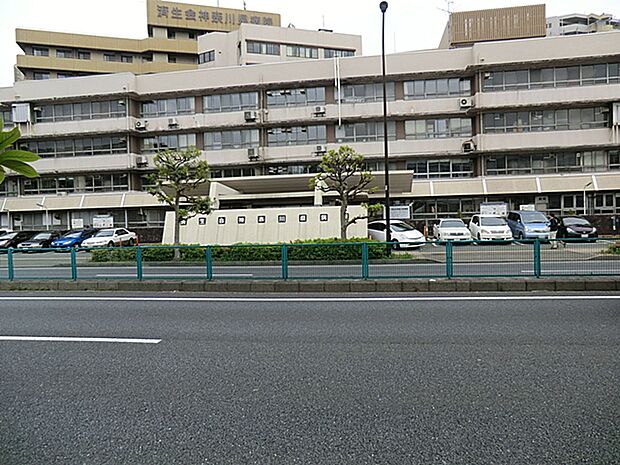 済生会神奈川県病院　850ｍ