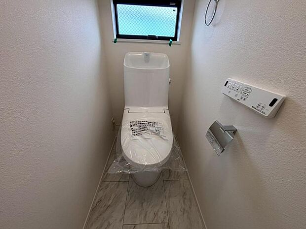 毎日使う場所だからこそ、使い勝手を考慮しました。白を基調に、飽きのこない空間は質感豊かな仕上がりとなっております。 