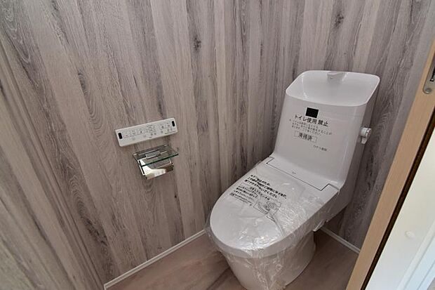 清潔感の溢れるトイレです。落ち着いた空間で安らぎのひとときをお過ごし頂けます。