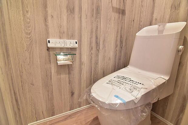 清潔感の溢れるトイレです。落ち着いた空間で安らぎのひとときをお過ごし頂けます。 