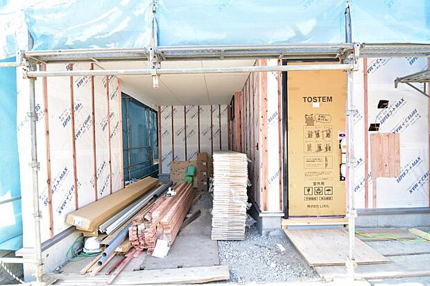 現地の状態をご覧いただくことで、隣接した環境をしっかりとご確認いただけます。