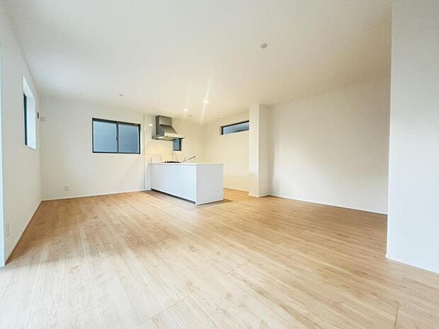 話に夢中になりすぎて、ついつい時間を忘れてしまう。そんな束の間の幸せを感じさせてくれる場所です。