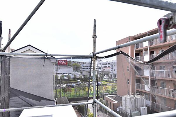 心を落ち着かせ開放してくれる眺望が、今日も家族を包み込みます。