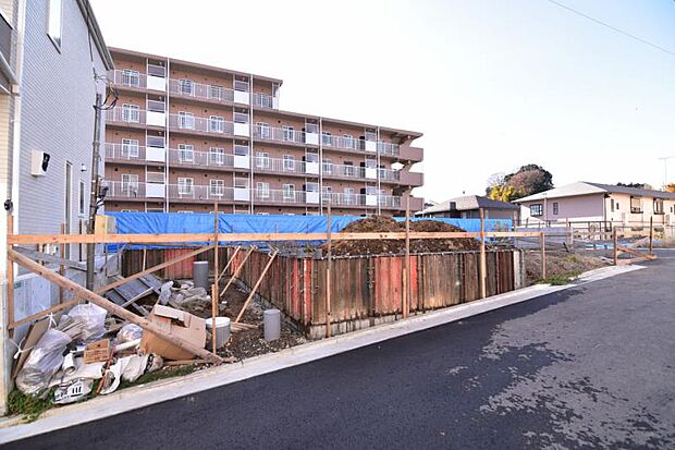 それぞれが思い描く理想の「ライフスタイル」や「ライフステージ」を実現するため、住む人がいつまでも心地良さを感じ続けられる多様な住空間を創造します。