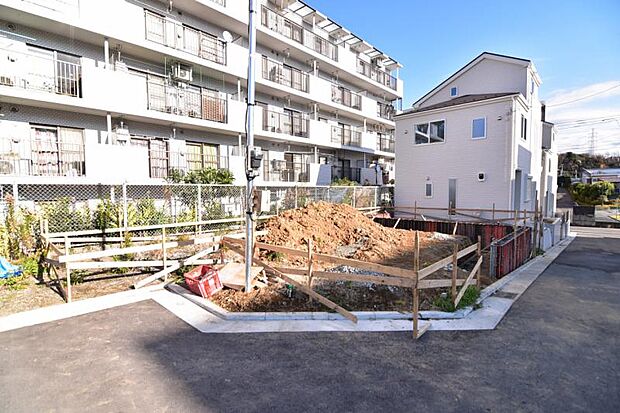 現地と同じくらい、周辺環境は大切です。図面だけでは分からない現地の雰囲気もご確認くださいませ。